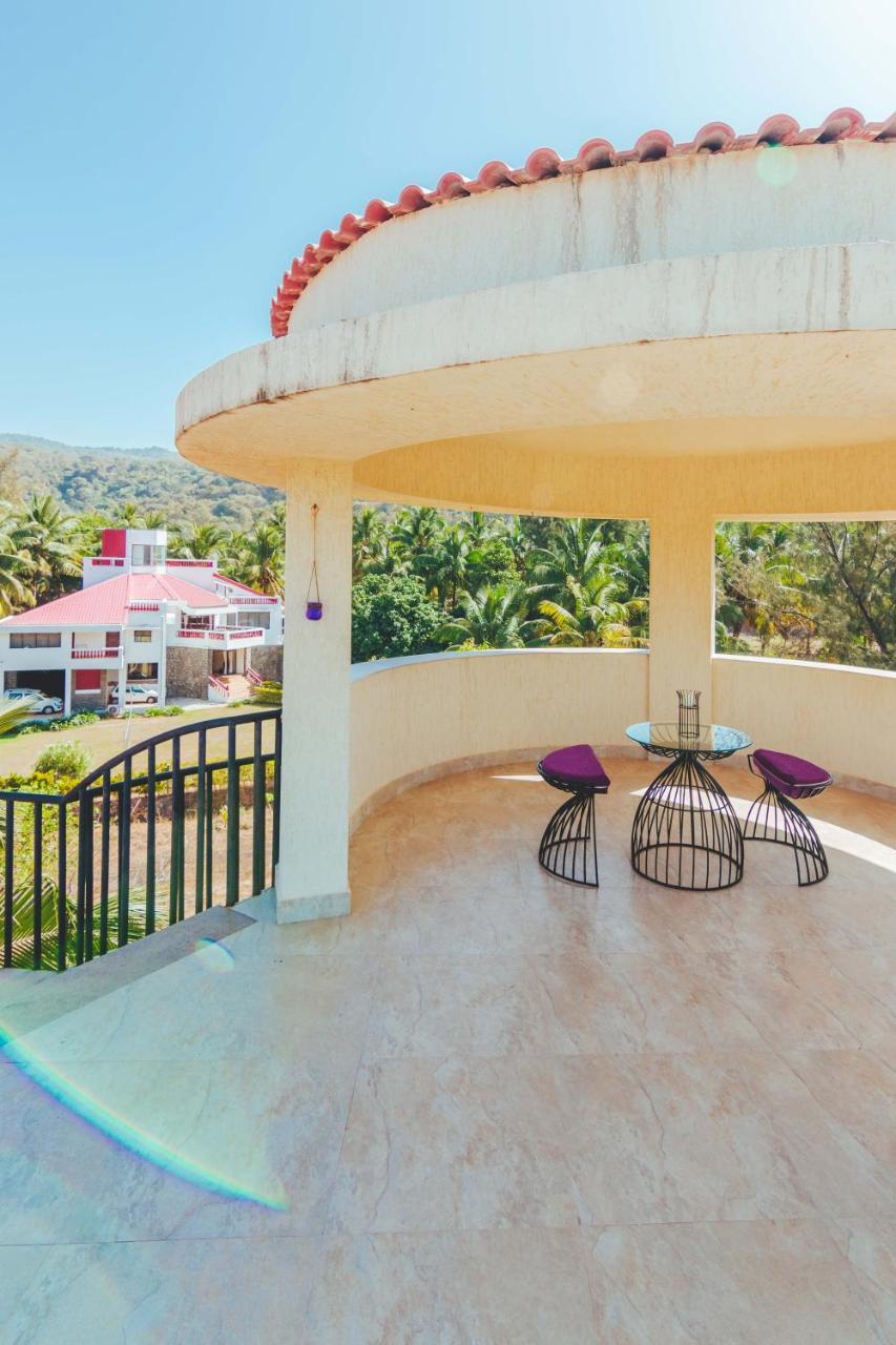 Saffronstays La Casa Maestro, Kashid - Spanish-Style Luxury Villa Near Kashid Beach Exterior photo